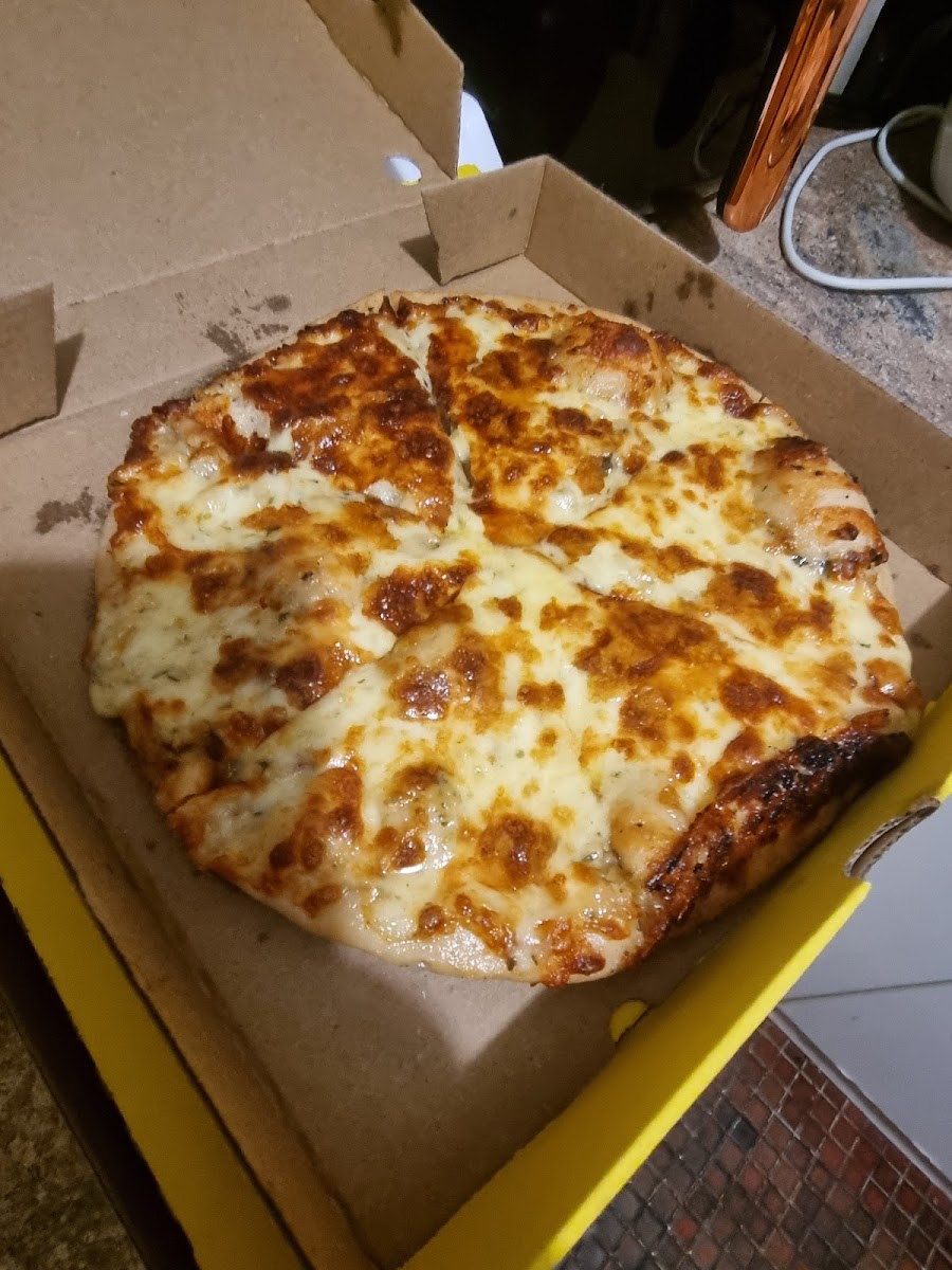 Maries Pizza Mermaid Beach Photo 6